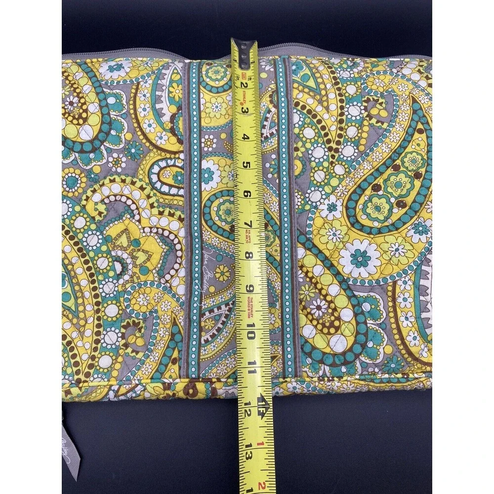 VERA BRADLEY 14